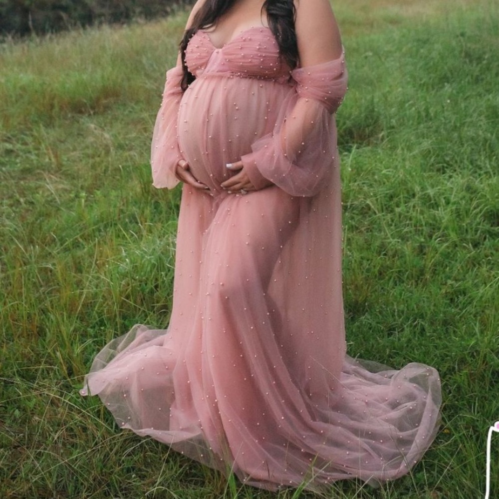 Women's Maternity Dress for Photoshoot